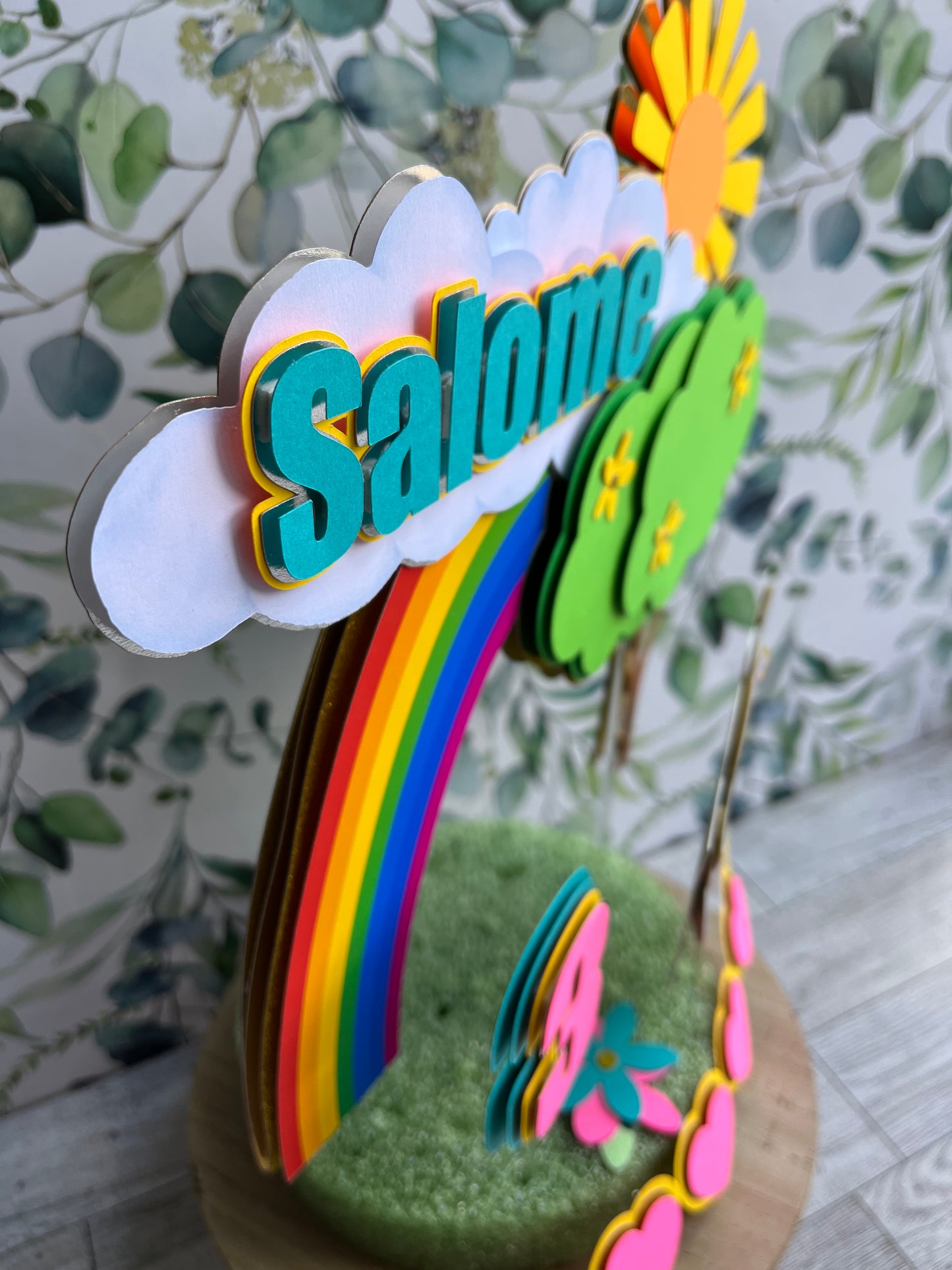 Chip and potatoe inspired cake toppers
