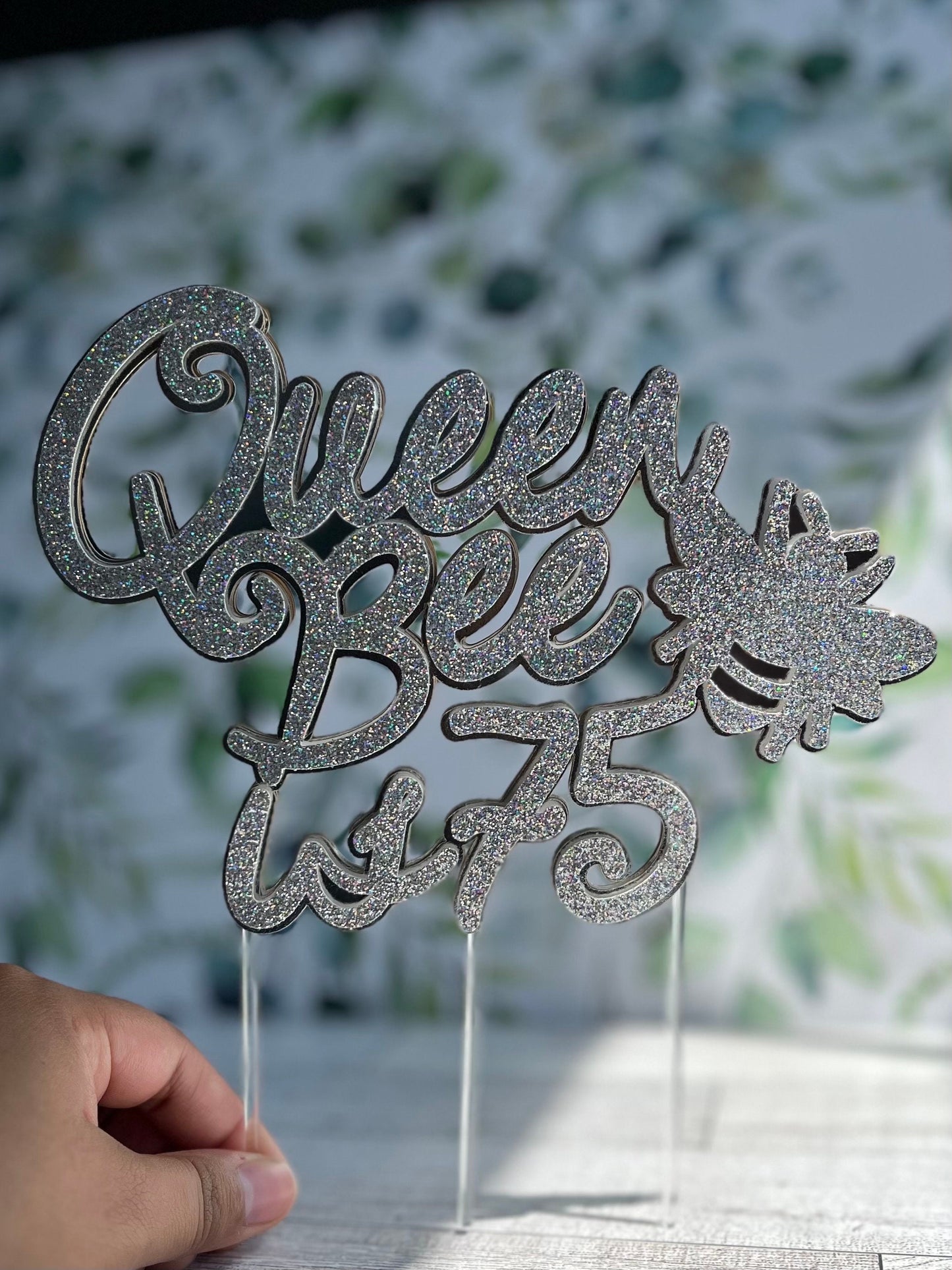 QUEEN BEE Cake topper