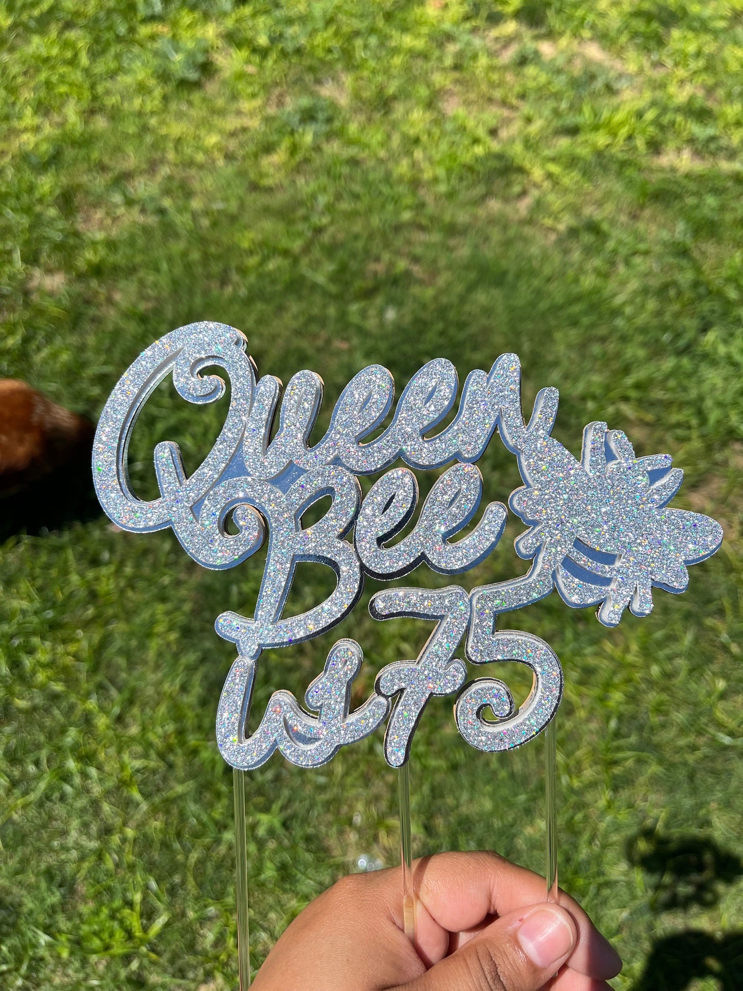 QUEEN BEE Cake topper